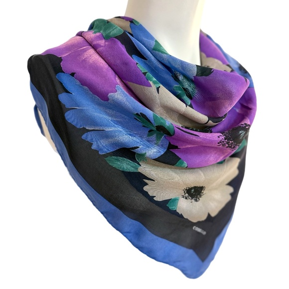 Codello Italy 🇮🇹 Pure Silk Floral Scarf – Hand Rolled Edges - Picture 5 of 10